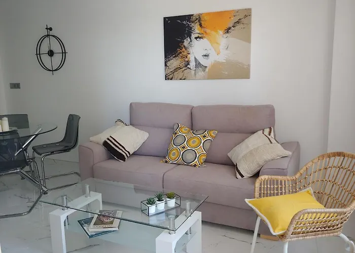 315 En Paseo Marítimo 96 *