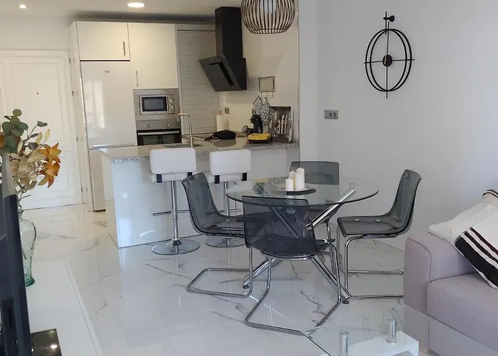 315 En Paseo Marítimo 96 Fuengirola